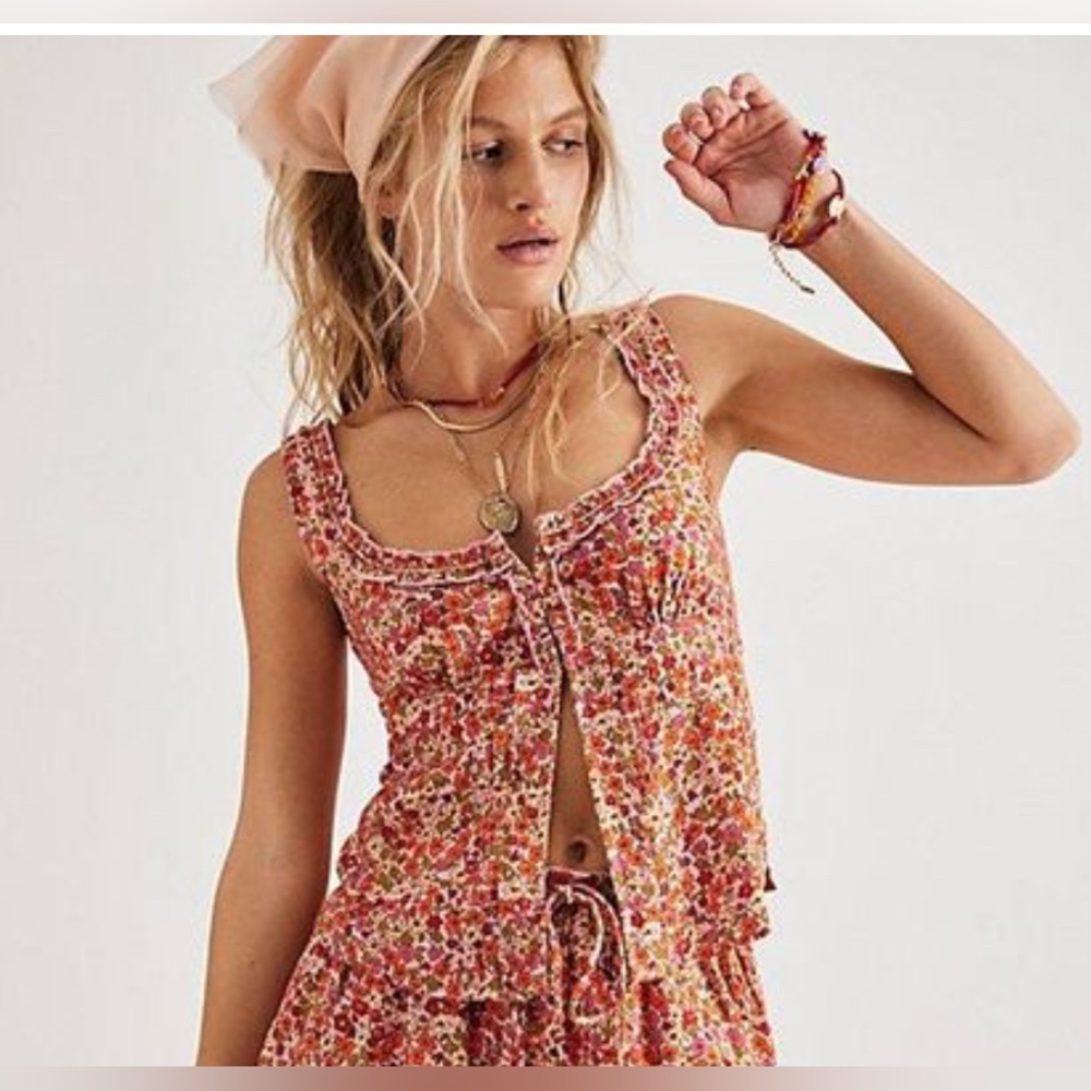 Free People Ellia Printed set. NWT. Spring blossom combo - Picture 7 of 10